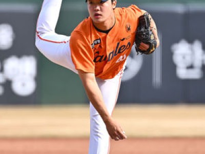 정우주 첫해 1군 승선 성공 권민규와 함께 추격조에서 경험 쌓는다