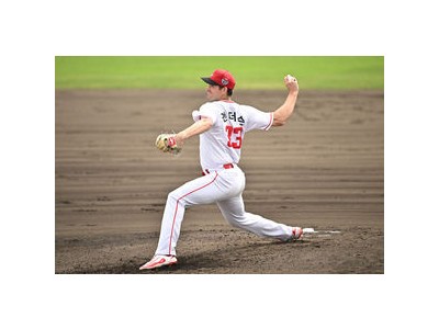 SSG 원투 펀치 경기서 앤더슨과 김광현 동시에 등판