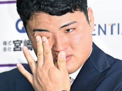 스포츠호치에 따르면 사사키 린타로가 마이애미 말린스 입단 발표