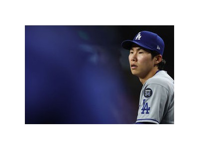 김혜성 송구 실책 팔꿈치 통증 때문이라며 감독이 해명