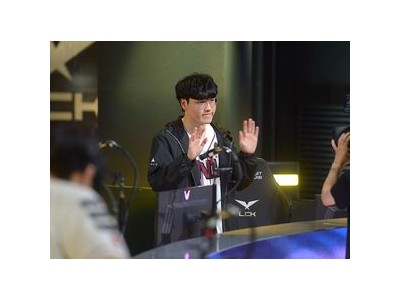 피어엑스 3연패 끊고 첫 승 신고